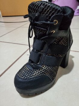 Botas de plataforma Belinda negras de mujer - GoTrendier