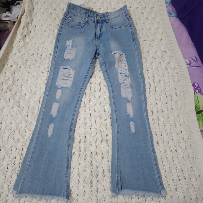 Pantalon mezclilla nuevo de Price shoes de segunda mano - GoTrendier