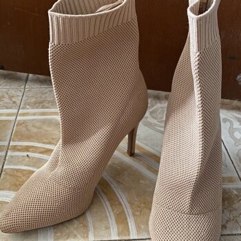 Botines de tacón Shasa beige de segunda mano - GoTrendier