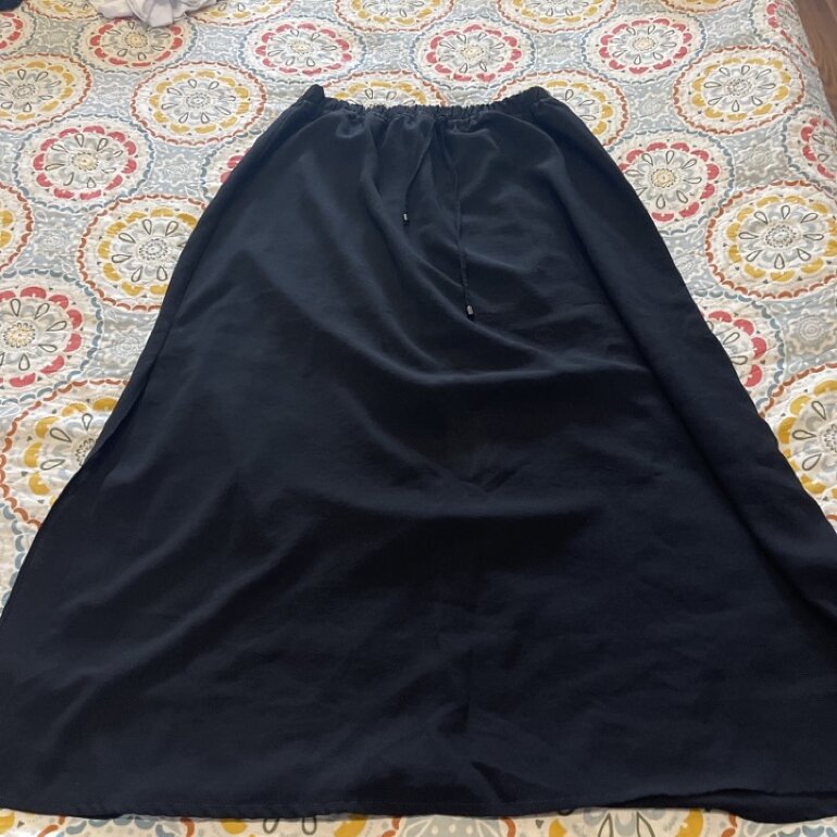 Falda larga Zara negra de segunda mano - GoTrendier