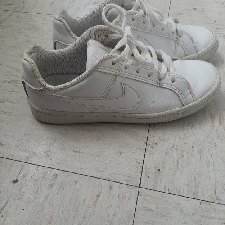 Tenis Nike court royal de segunda mano - GoTrendier