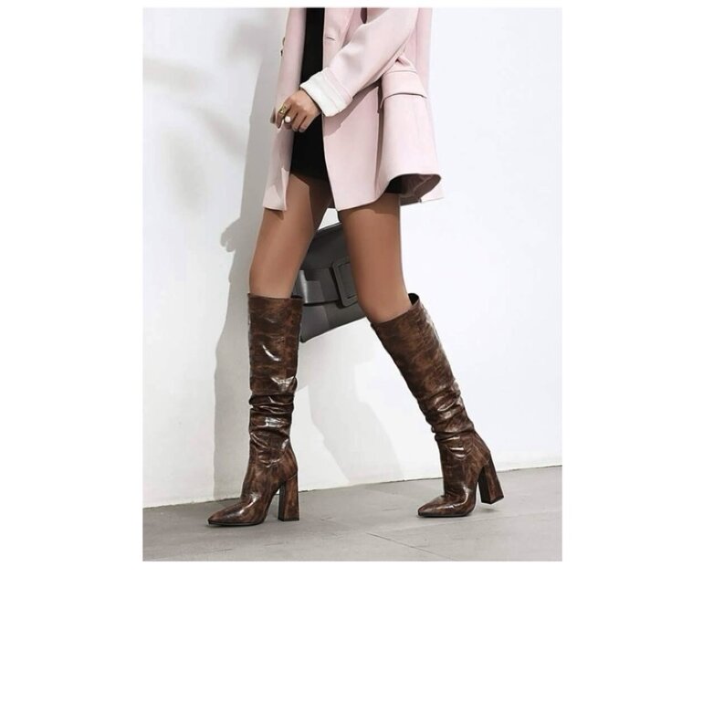 Botas altas café de Shein de segunda mano - GoTrendier