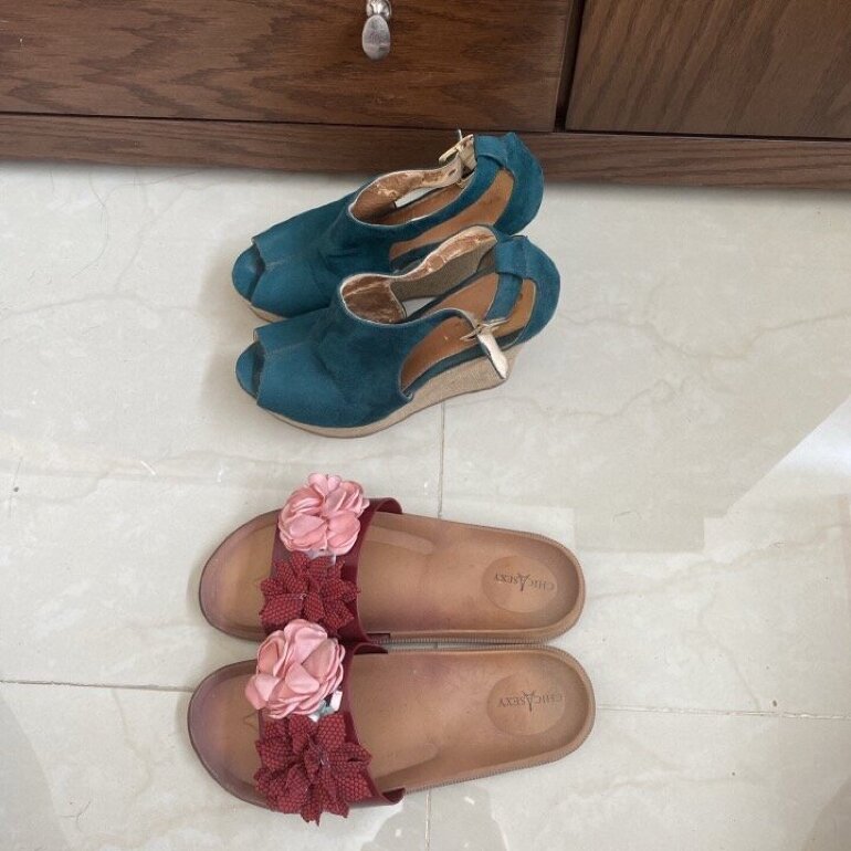 2x1 plataforma y sandalias de piso. de Otras marcas de segunda mano -  GoTrendier