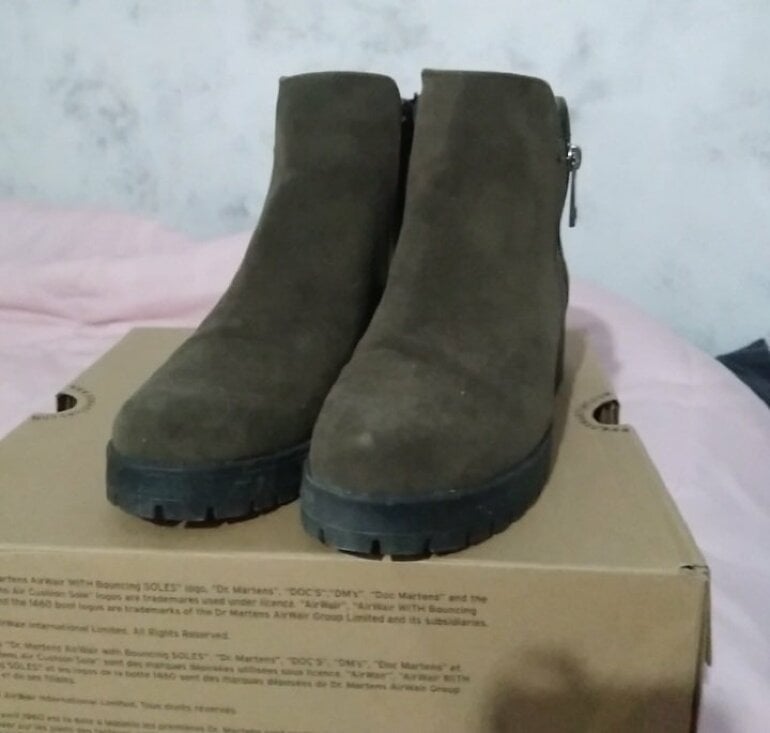 Botin verde militar de Price shoes de segunda mano - GoTrendier