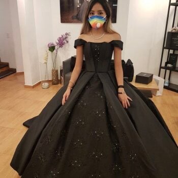 Vestidos de novia y de XV años negros - GoTrendier