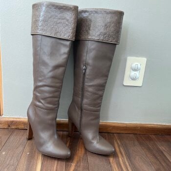 Botas largas coach piel cafe de segunda mano - GoTrendier