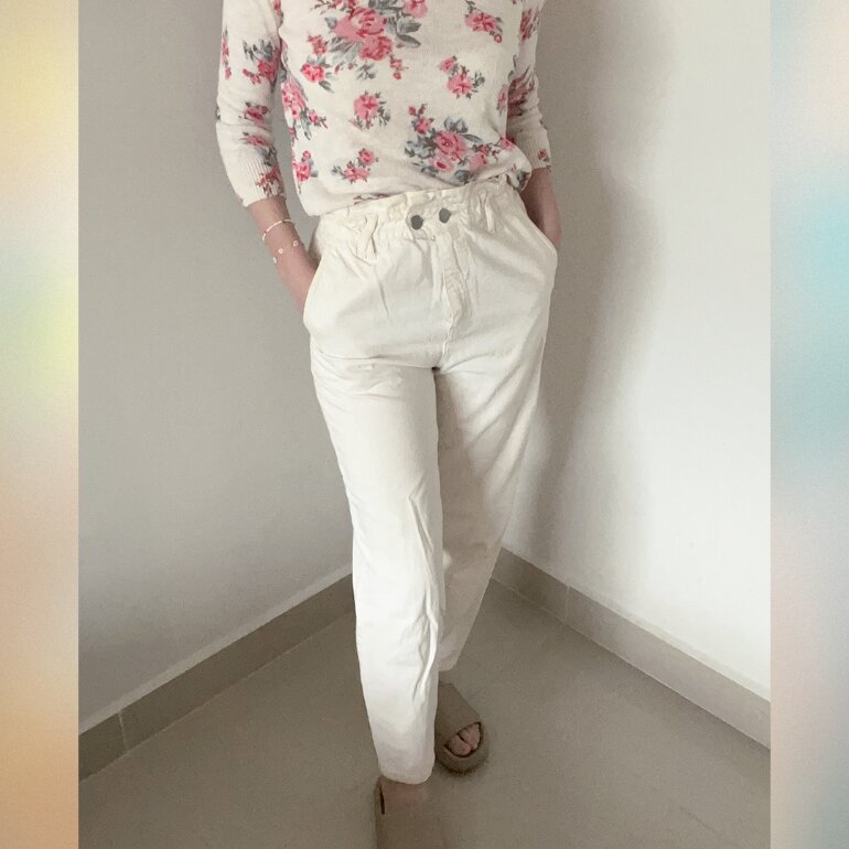 Pantalon Paper Bag Beige de Stradivarius de segunda mano - GoTrendier