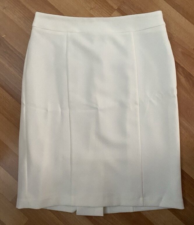 Falda de vestir blanca de Pierre Cardin de segunda mano GoTrendier
