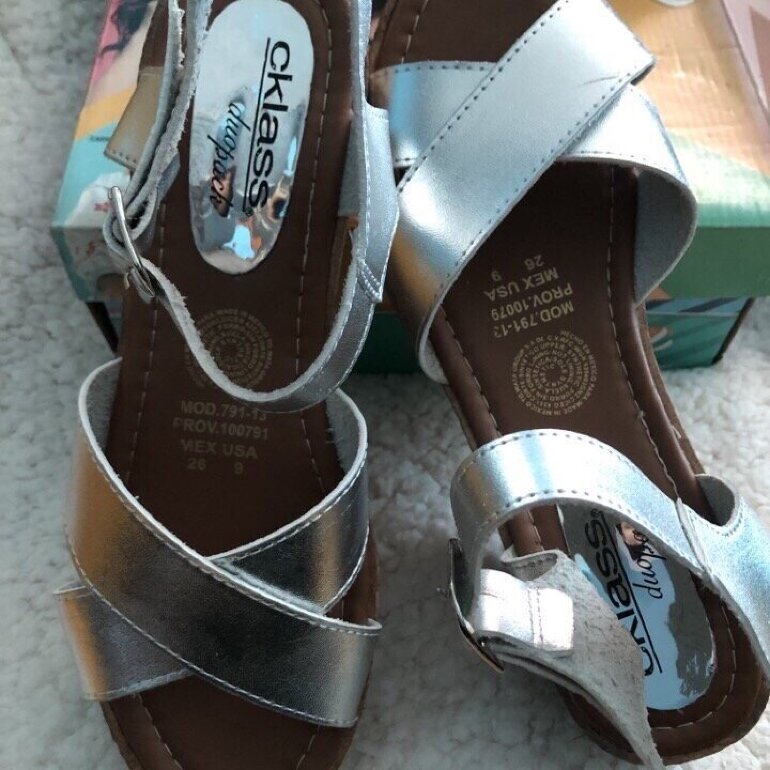 Huaraches plateados de Cklass de segunda mano - GoTrendier