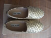 Tenis steve madden dorados de segunda mano - GoTrendier