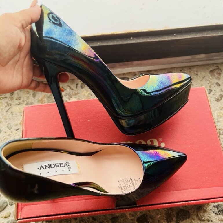 Zapatilla Tornasol Andrea # 22 de segunda mano - GoTrendier