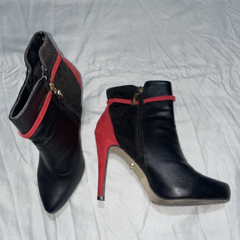 Botas Michel Domit de segunda mano - GoTrendier
