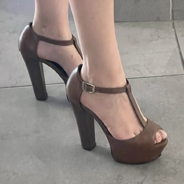 Zapatilla plataforma Diego Torreblanca de Diego Torre Blanca de segunda  mano - GoTrendier