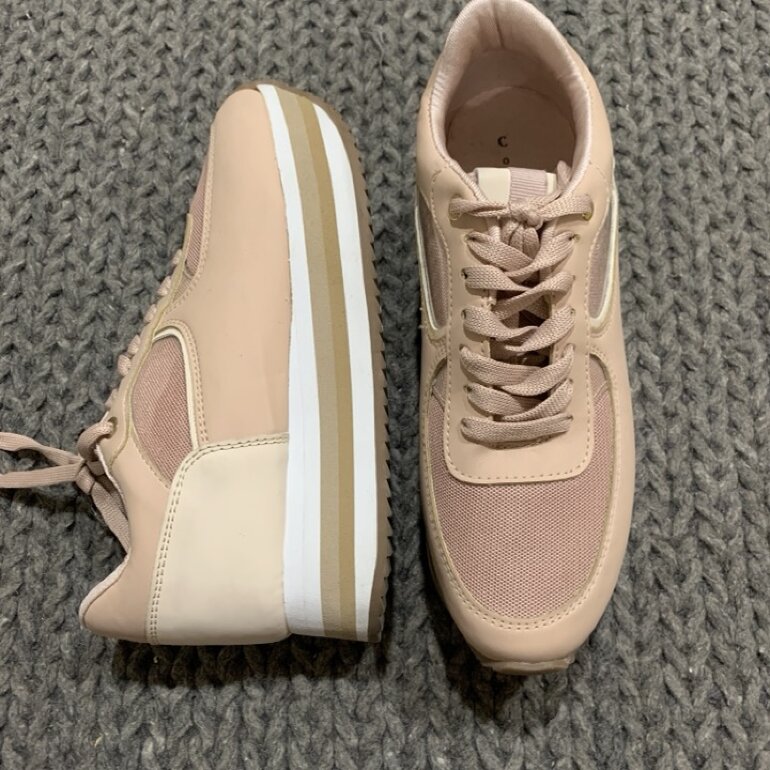 Tenis rosa con plataforma de sin marca de segunda mano - GoTrendier