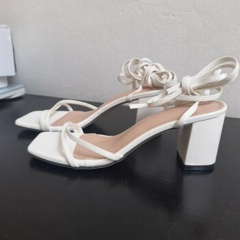 Sandalias de tacón Shein blancas de mujer - GoTrendier