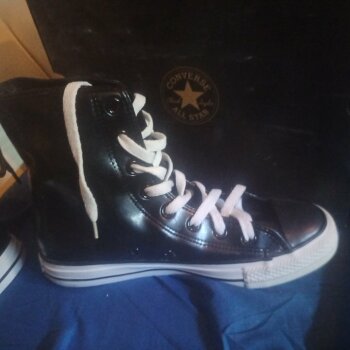 Tenis de bota Converse negros de segunda mano - GoTrendier