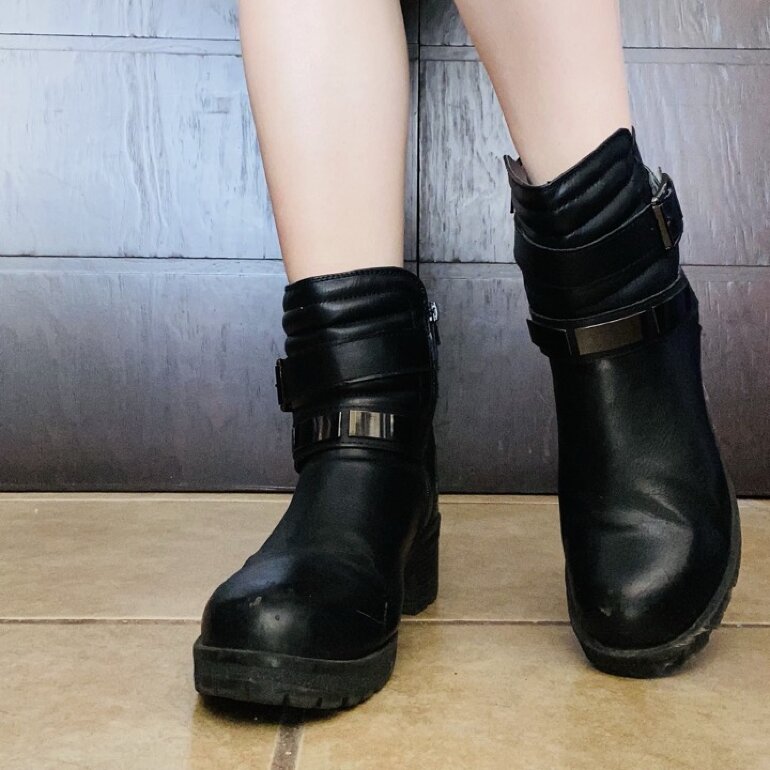 Botas Ozono negras de Capa de Ozono de segunda mano - GoTrendier