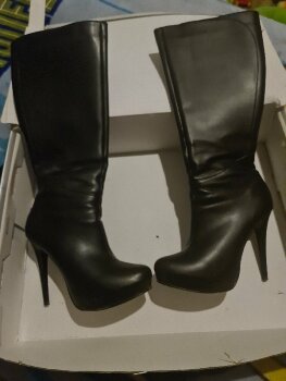 Botas largas Andrea negra de segunda mano - GoTrendier