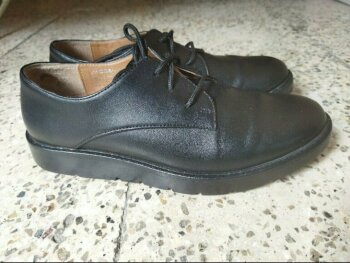 Comprar Zapatos oxford Andrea de segunda mano - GoTrendier