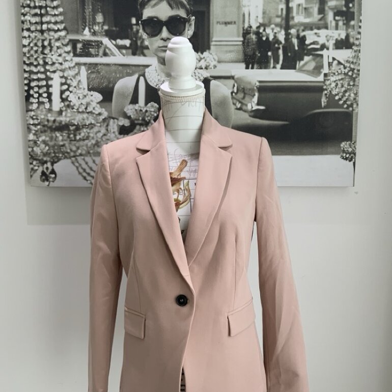 Blazer Rosa Mango de segunda mano - GoTrendier