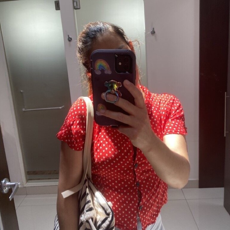 Blusa de corazones ZARA de segunda mano - GoTrendier