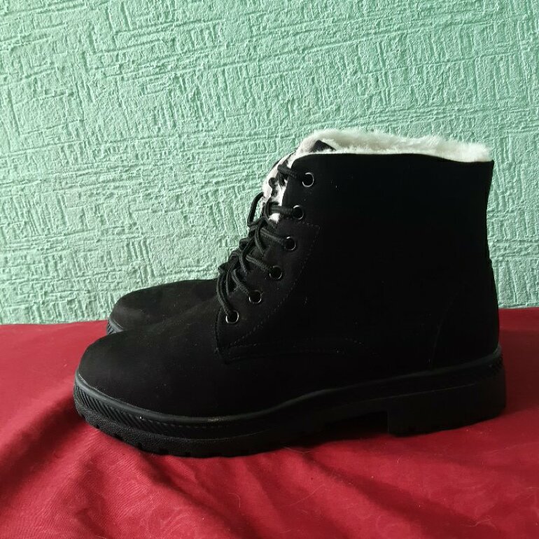 Botas negras para frio nuevas de Express de segunda mano - GoTrendier
