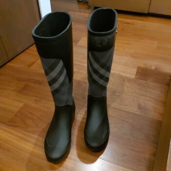 Botas de lluvia Burberry de segunda mano - GoTrendier