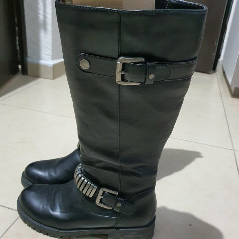 Botas largas sintético 26 mx negras de LOB de segunda mano - GoTrendier