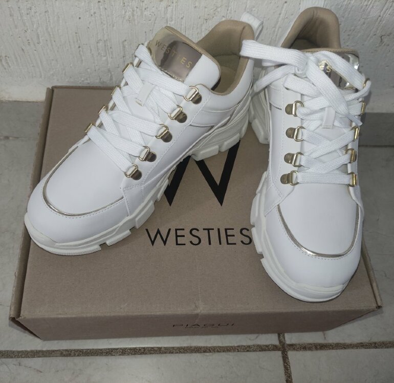 Tenis altos plataforma de Westies de segunda mano - GoTrendier