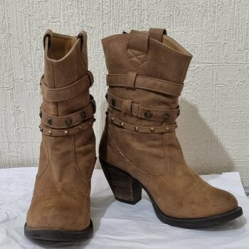 Botas vaqueras Capa de Ozono de segunda mano - GoTrendier