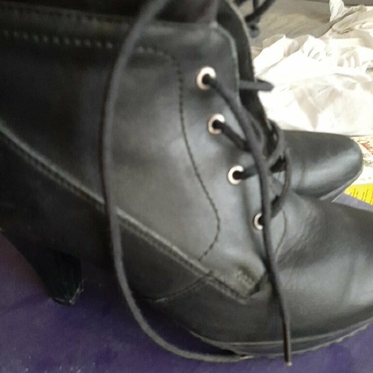 Botines flexi negros de segunda mano - GoTrendier