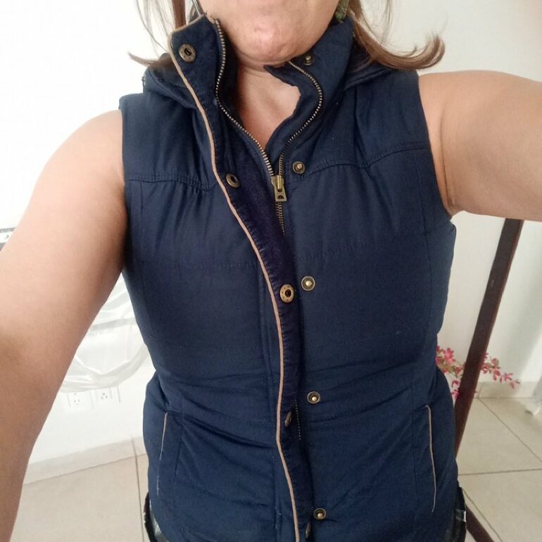 Hermoso Chaleco Mujer de Aéropostale de segunda mano - GoTrendier