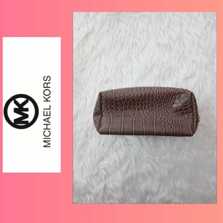 MINI ESTUCHE/COSMETIQUERA MK de Michael Kors de segunda mano - GoTrendier