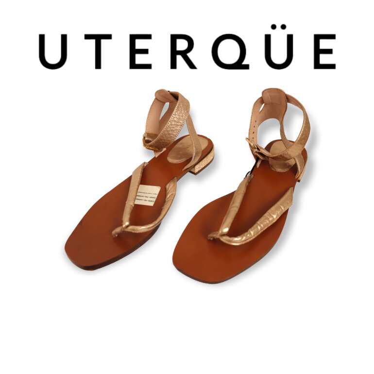 Uterqüe- Sandalias planas oro rosa de segunda mano - GoTrendier
