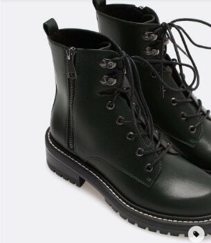 Botin acordonado color negro de Stradivarius de segunda mano - GoTrendier