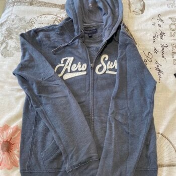 Sueter Aeropostale azul de Aéropostale de segunda mano - GoTrendier