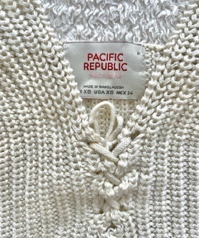 Top tejido crochet beige Pull & Bear de segunda mano GoTrendier