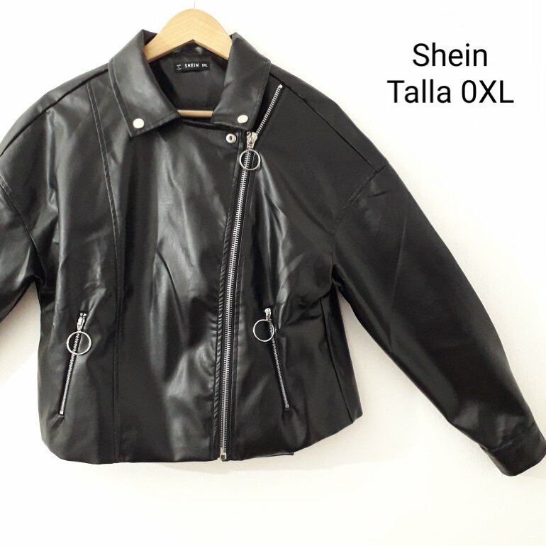 Chamarra Biker Piel Falsa de Shein de segunda mano - GoTrendier