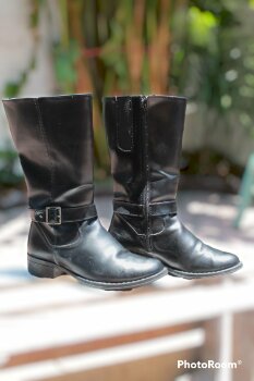 Botas largas Andrea negra de segunda mano - GoTrendier