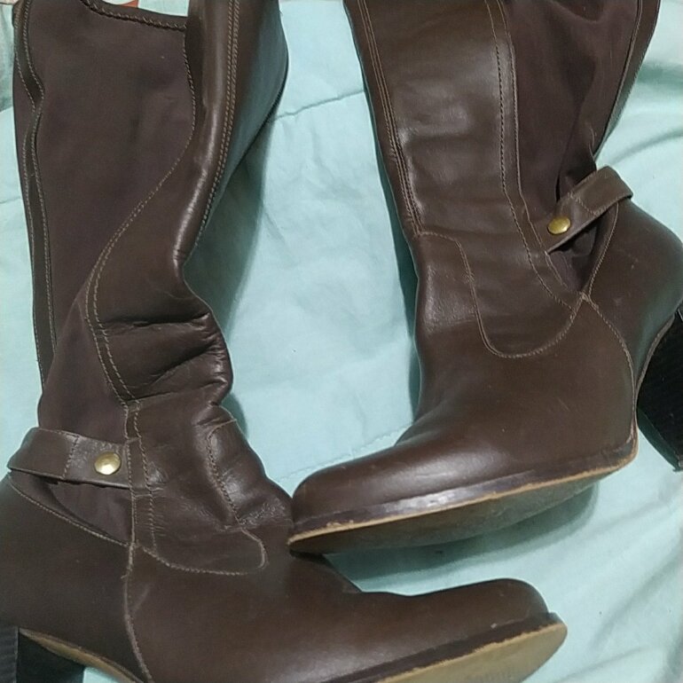 Botas 100% piel de Andrea de segunda mano - GoTrendier