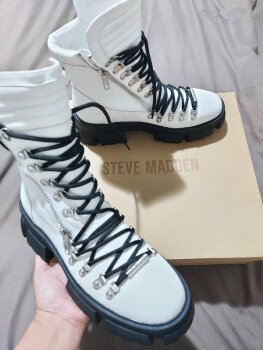 Botas Steve Madden blancas de segunda mano - GoTrendier