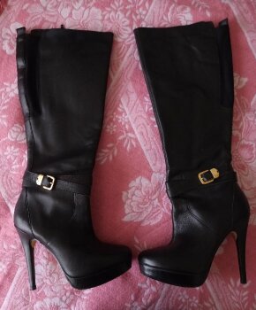 Botas largas Andrea negra de segunda mano - GoTrendier
