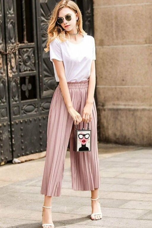 🦄Pantalón ancho rosa pastel de 1.state de segunda mano - GoTrendier