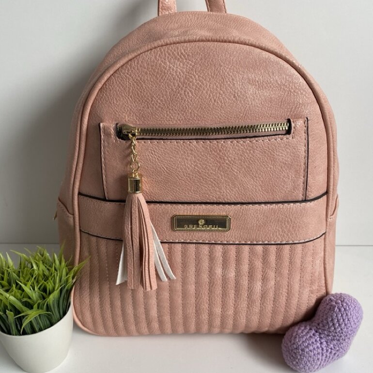 Divina mochila color salmón de grenobil de segunda mano - GoTrendier