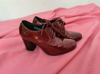 Botines de charol Flexi de segunda mano - GoTrendier