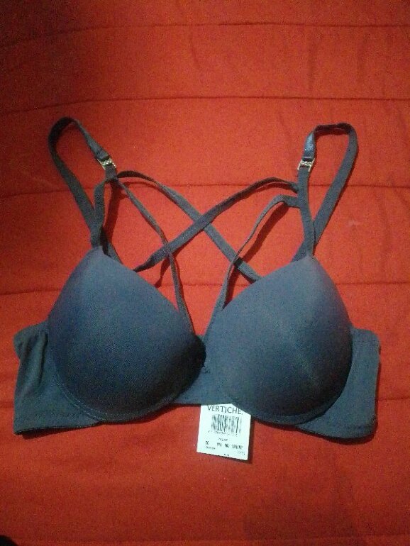 Brasier gris bvertiche de segunda mano - GoTrendier