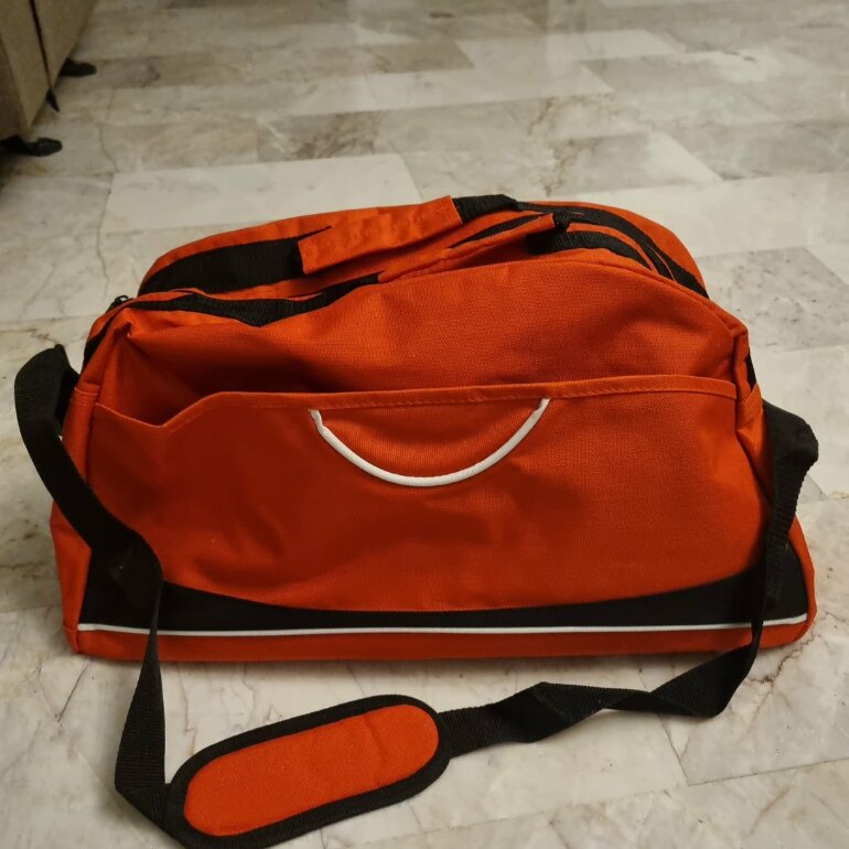 Maleta Deportiva Wallis S0301274 Roja | Walmart en línea
