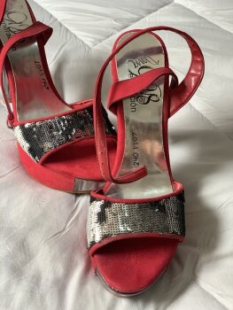 Zapatos Andrea rojos de segunda mano - GoTrendier