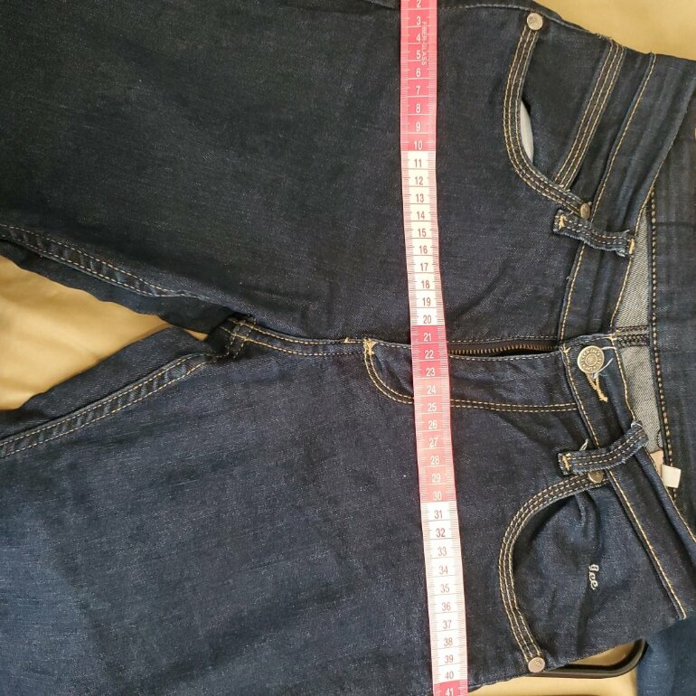 Pantalon mezclilla marca Lee de segunda mano - GoTrendier