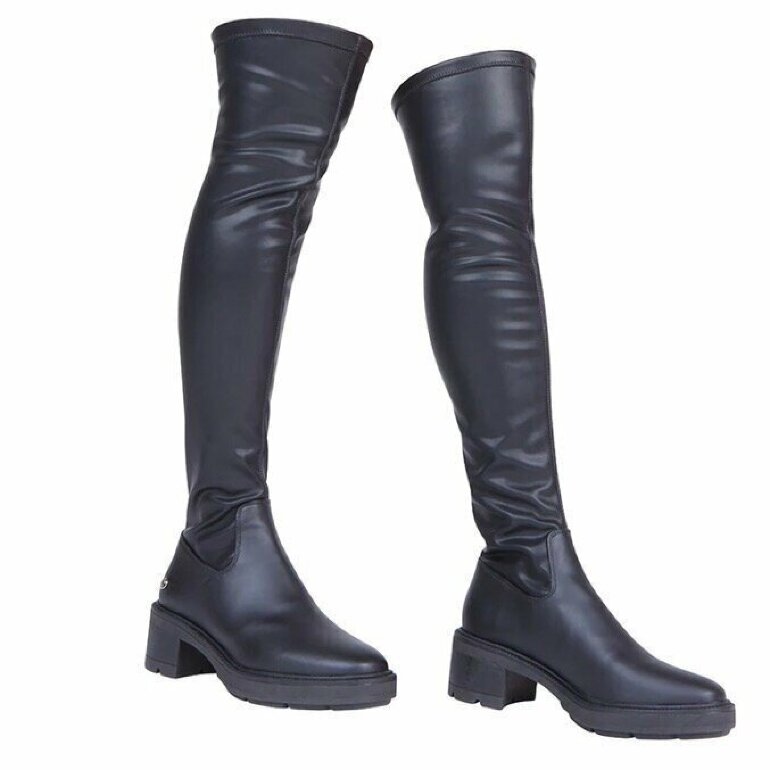 Botas vinipiel negras Nuevas de Cklass de segunda mano - GoTrendier